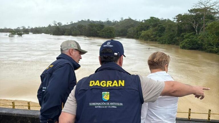 Emergencia en Urabá: más de 7.500 familias afectadas por lluvias y colapso de puente clave