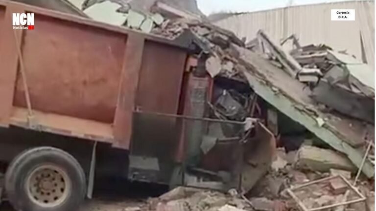 Tragedia en el sur del Valle de Aburrá: conductor murió tras violento choque contra bodega y obligó la evacuación de 100 trabajadores