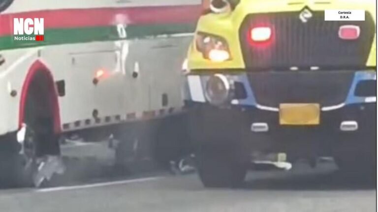 Motociclista murió tras chocar contra un bus en la Autopista Norte de Medellín