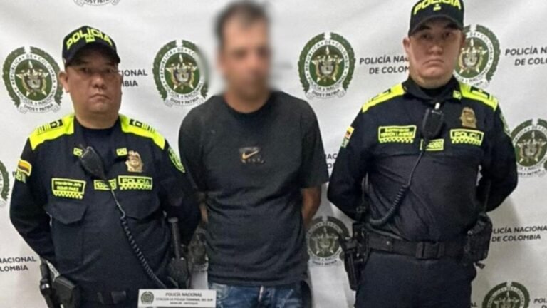 Capturan a hombre armado con drogas en la Terminal del Sur de Medellín