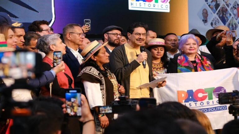 Es oficial. Partido de ‘exFARC’ confirma apoyo a Cepeda