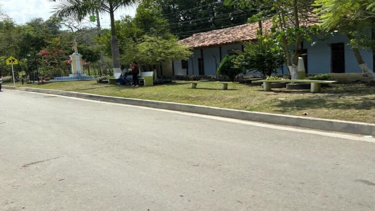 Inversiones por más de $70 mil millones llegan a Sopetrán: vías, educación y apoyo a adultos mayores