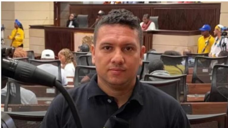 Amenazan a periodista en Urabá y le exigen abandonar la región