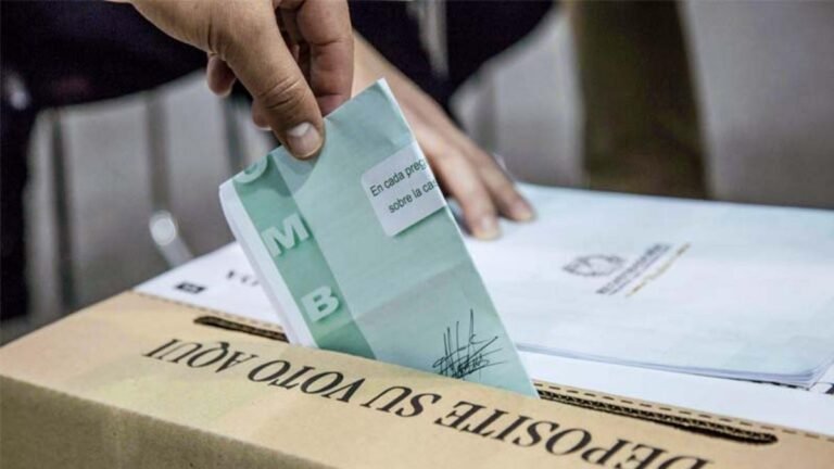 Alerta en Antioquia: 64 municipios aún sin todos los testigos electorales