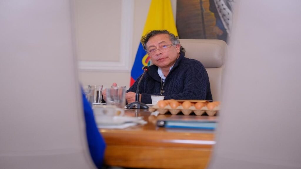 Confirmado. CNE ratifica sanción a campaña Petro por violar topes