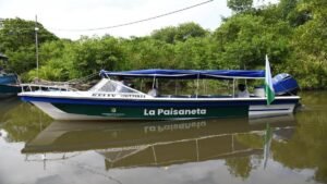 La Paisaneta ahora navega: Gobernación de Antioquia llevará servicios a zonas apartadas