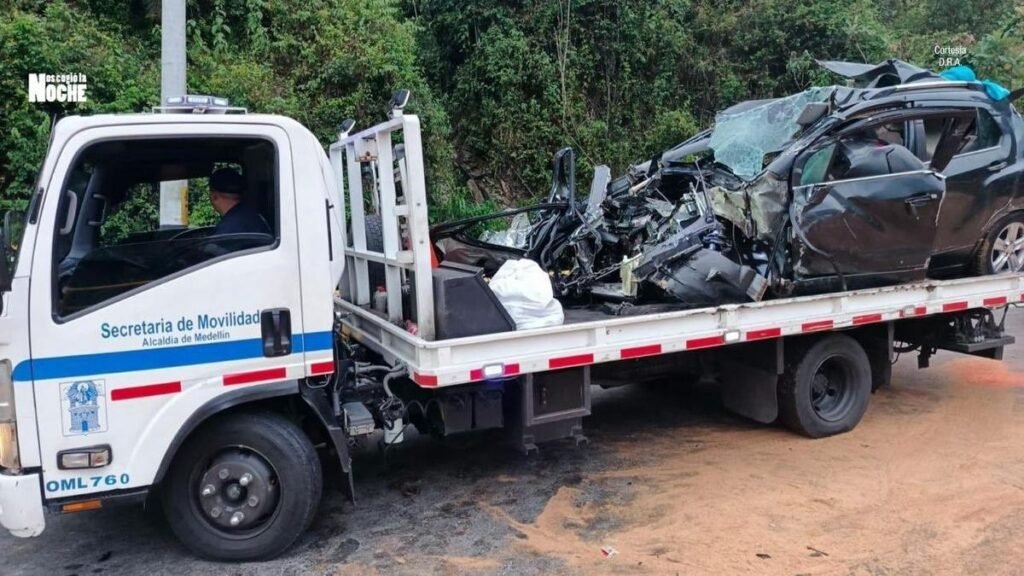 Un camión con fallas mecánicas generó fatal accidente en vía del occidente de Medellín