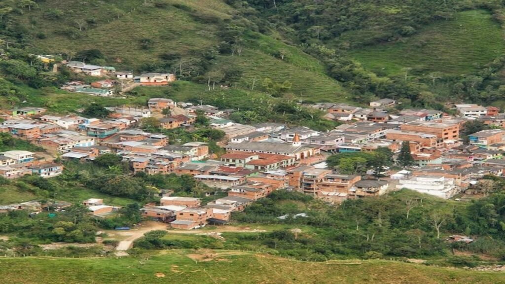 Escalada violenta en Briceño: ataques con drones afectan viviendas y espacios comunitarios