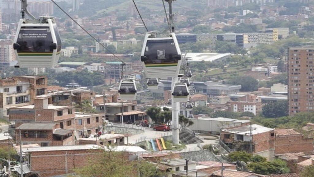 Suspensión inesperada: fuera de servicio el Metrocable Línea J en Medellín
