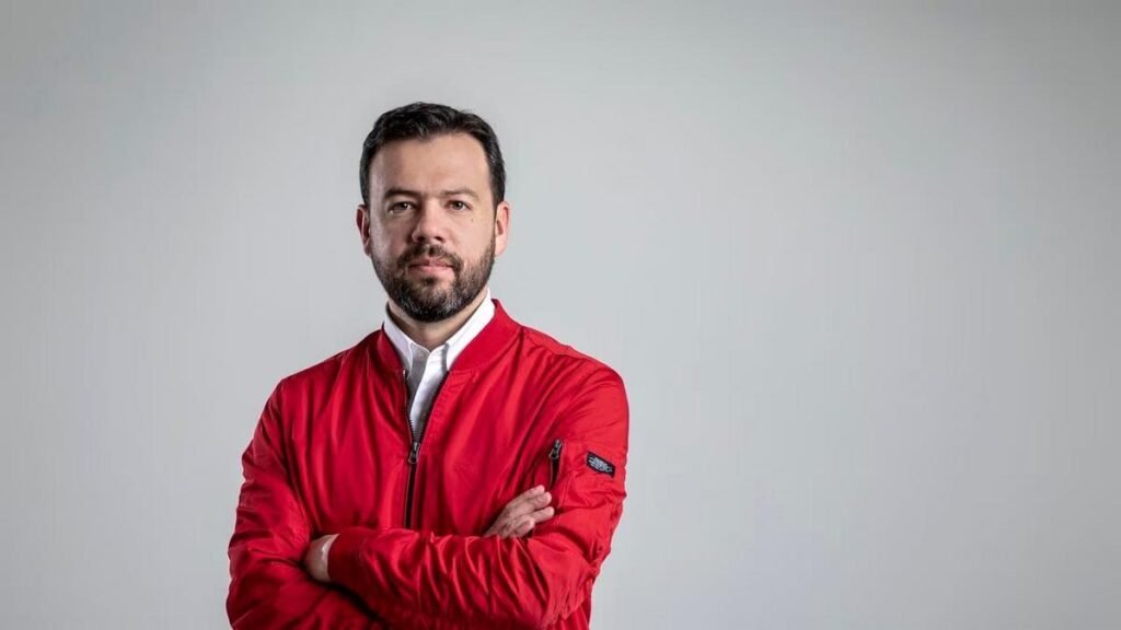 Incidente aéreo en El Dorado: alcalde de Bogotá pide reunión urgente con la Aerocivil