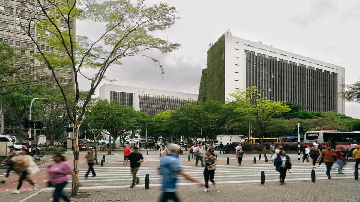 Medellín le apuesta a ser ciudad inteligente: tecnología y datos para mejorar la vida de la gente