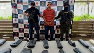 Golpe al narcotráfico: incautan droga y proveedores de fusil en el Suroeste antioqueño