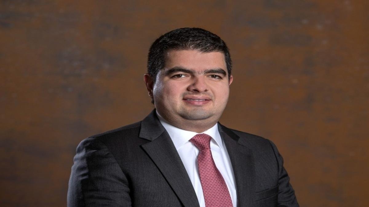 Consejo de Estado mantiene suspendido el título de abogado de Julián Bedoya