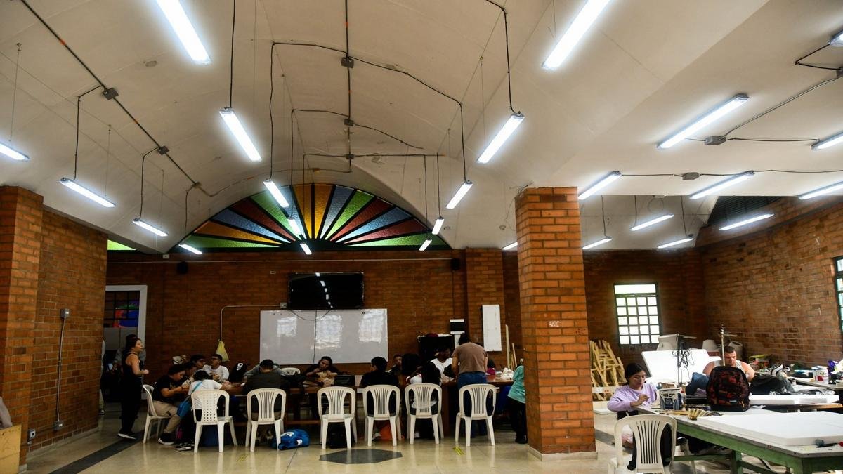 Medellín avanza en renovación de institución educativa para personas con discapacidad