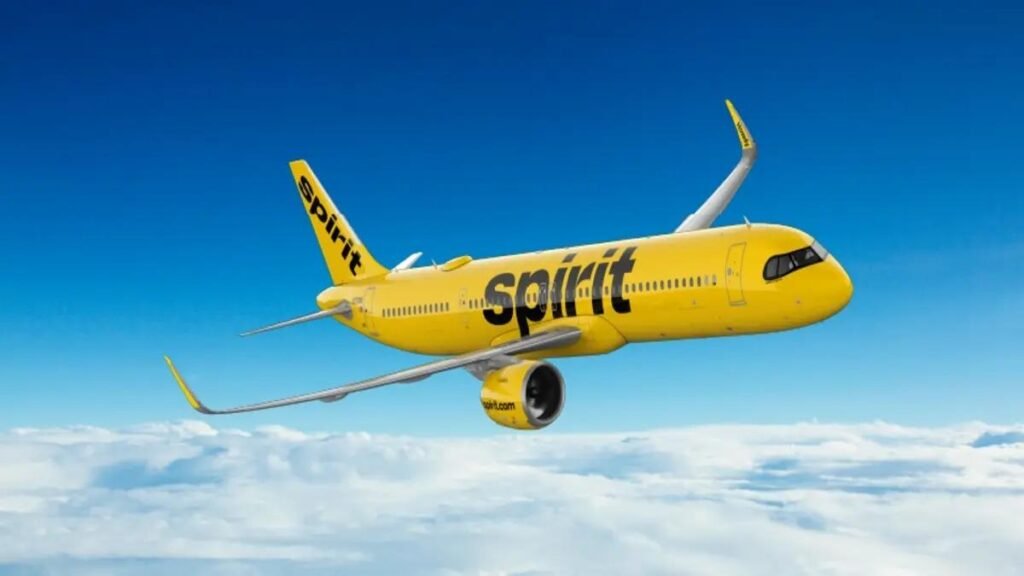 Exempleados demandan a Spirit Airlines tras cierre repentino de operaciones