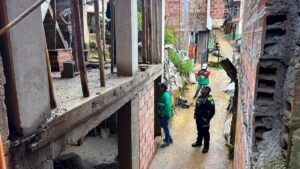 Ni los sellos los frenaron: detectan nuevas construcciones ilegales en zonas protegidas de Medellín