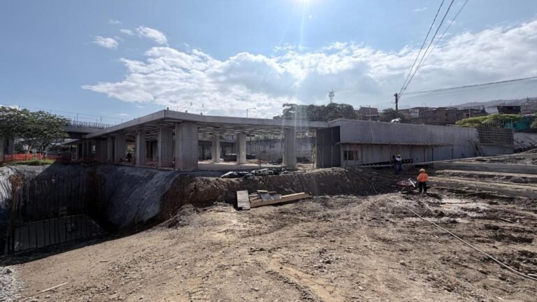 Avanza al 50 % nuevo jardín infantil de Palmitas: beneficiará a 150 niños y genera más de 230 empleos