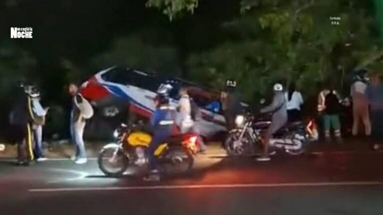 Grave accidente entre tractomula y buseta deja 10 heridos en Sabanagrande