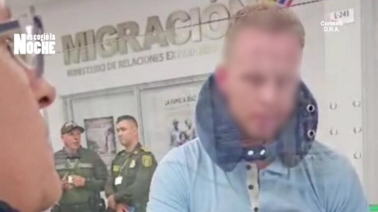 Extranjero expulsado de Medellín intentó regresar al país y fue deportado nuevamente