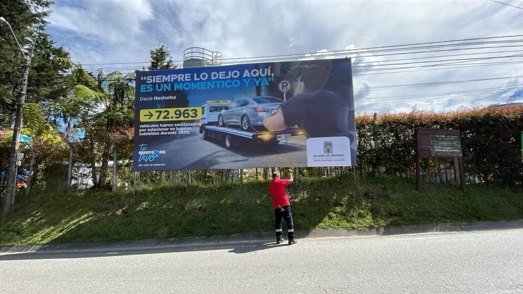 Más de 19 mil comparendos por mal parqueo en Medellín durante 2026