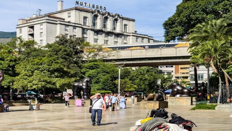 Plaza Botero entra en renovación: arrancan obras para recuperar uno de los lugares más emblemáticos de Medellín