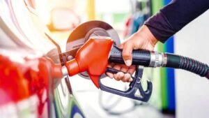Golpe al bolsillo: sube la gasolina y el diésel en Colombia