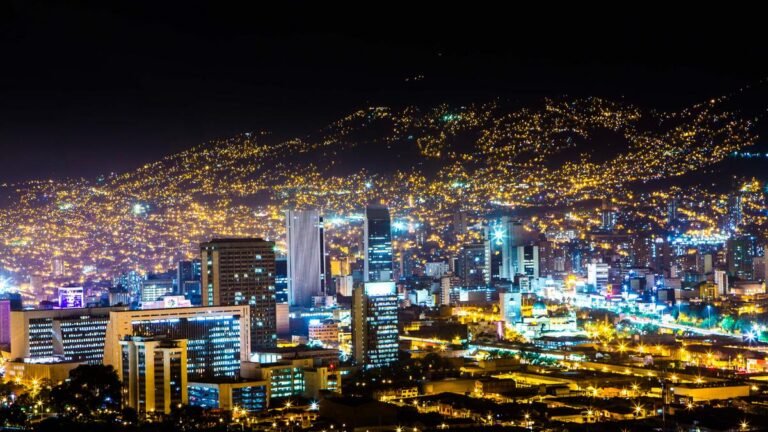 Medellín no se enfría ni de noche: SIATA advierte temperaturas inusuales y posible llegada de El Niño