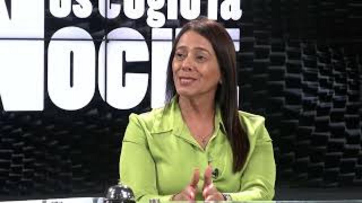 Concejala Claudia Carrasquilla denuncia posible seguimiento con dron en su vivienda en Medellín