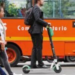 patinetas y scooters tendrán nuevas reglas en colombia: gobierno propone registro y control obligatorio