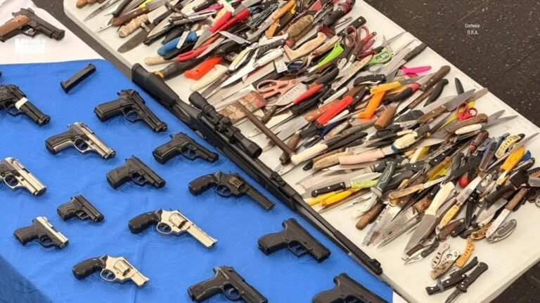 Destruyen 472 armas incautadas en operativos de seguridad en Medellín