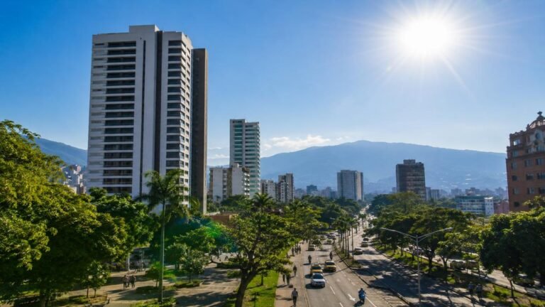 Autoridades en alerta por ola de calor