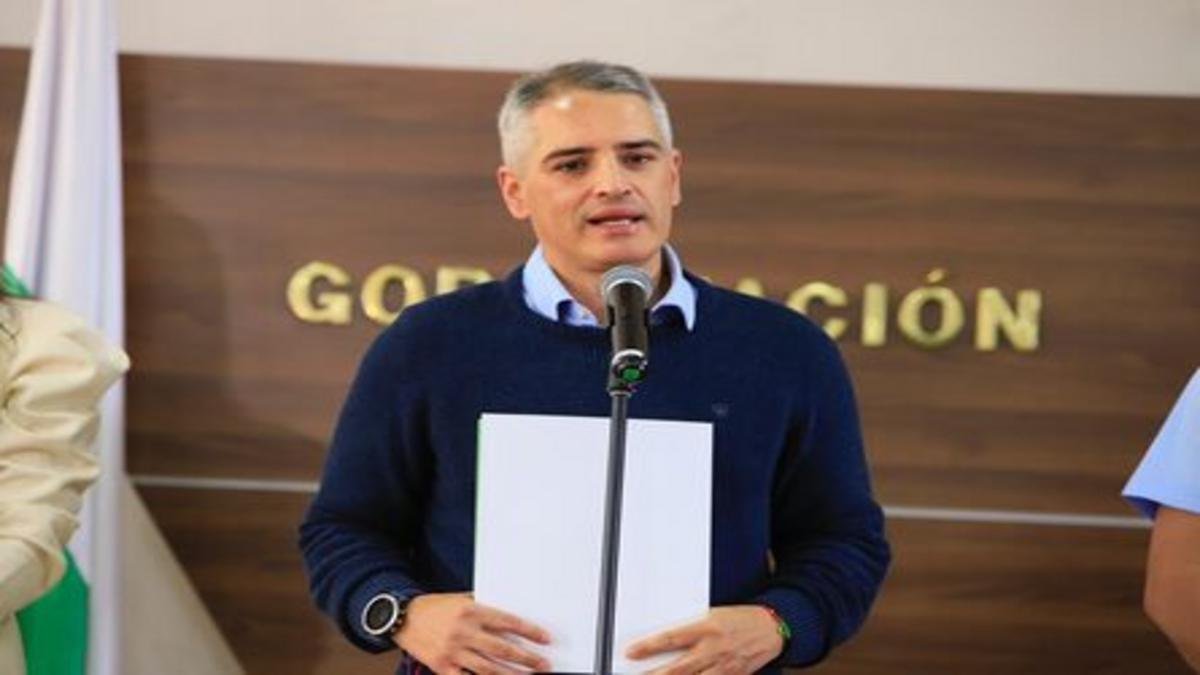 "Nuevo choque entre Antioquia y el Gobierno: Gobernador denuncia visita 'sorpresa' de Supersalud y habla de persecución política"