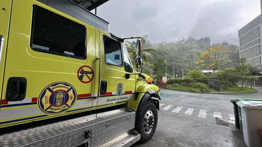 Más de 200.000 habitantes del occidente de Medellín se benefician con nueva estación de bomberos