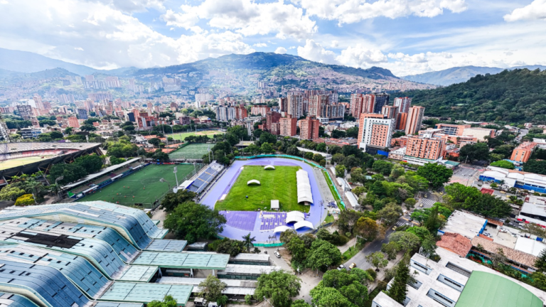 Medellín estrena una pista de talla mundial: así quedó renovado el Estadio Alfonso Galvis Duque