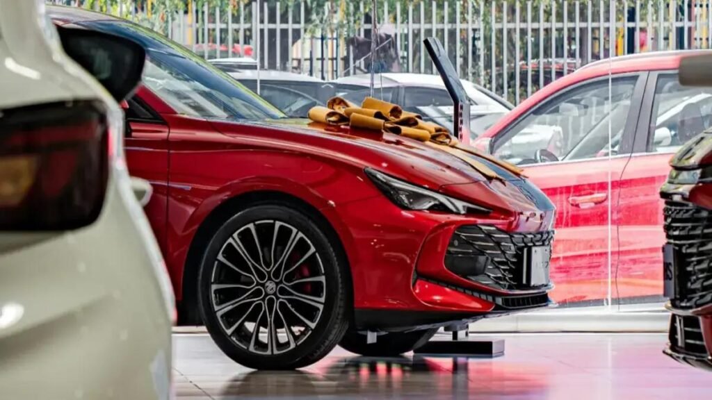 Antioquia acelera el mercado automotor: venta de vehículos nuevos creció cerca del 60 % en el primer semestre