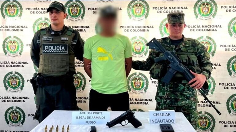 Cae hombre armado en la Subasta Ganadera de Vegachí
