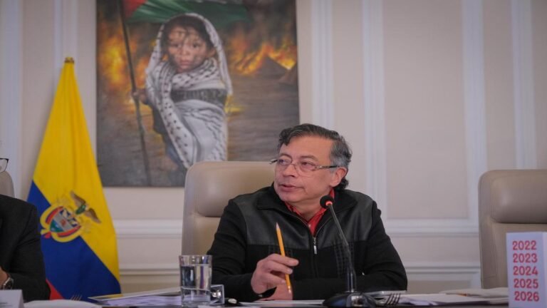Petro ‘reculó’