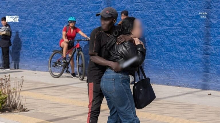 Con un enorme cuchillo, hombre tomó como rehén a una mujer en Bogotá