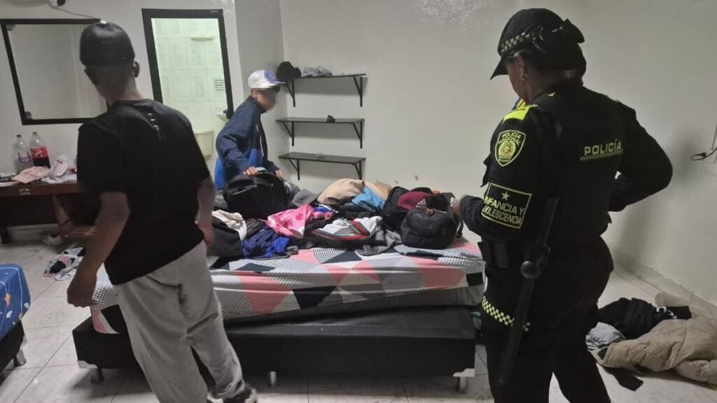 Rescatan a tres adolescentes en hotel del centro de Medellín; el establecimiento fue suspendido