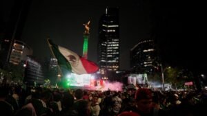 Cuatro personas murieron durante las celebraciones por la clasificación de México a octavos del Mundial
