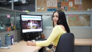 Medellín abre cerca de 17.000 cupos gratuitos para estudiar en universidades y programas técnicos