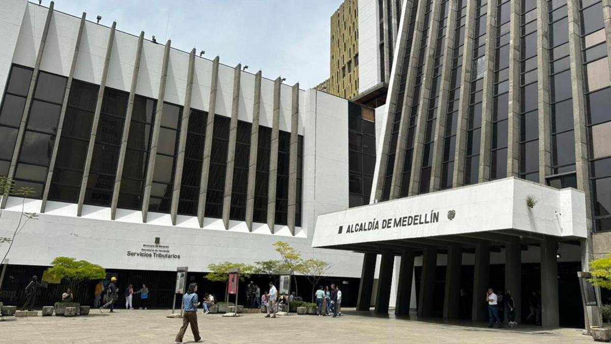 Fiscalía acusa a tres exfuncionarios de la alcaldía de Quintero y un contratista por presunto detrimento patrimonial