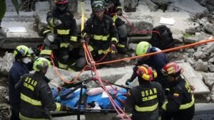 nuevo balance tras el terremoto: Medicina Legal ya identificó 300 cuerpos