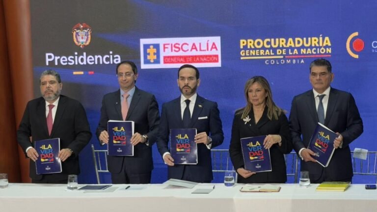 61 % de deuda y un déficit de 7,8 %: De La Espriella prende las alarmas por las finanzas de Colombia