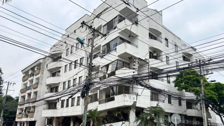 los daños del terremoto siguen creciendo: ya son 163.492 viviendas afectadas