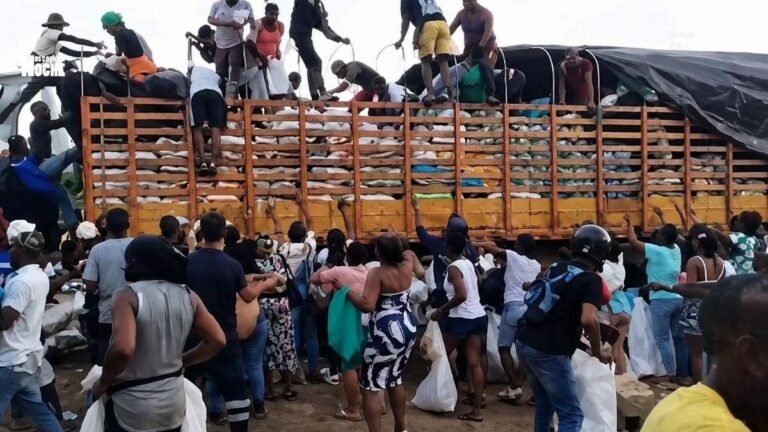 Atacaron otro camión con ayuda humanitaria para la tragedia, esta vez fue saqueado por vándalos