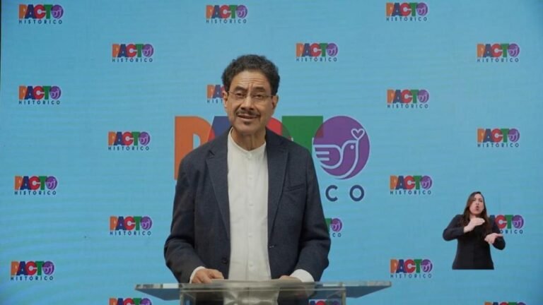 “Soberanía nacional” Los cuestionamientos de Petro y Cepeda