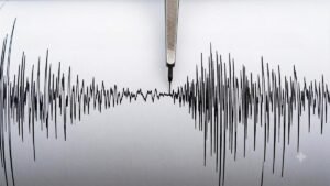Fuerte terremoto de magnitud 7,2 sacudió el sur de Perú