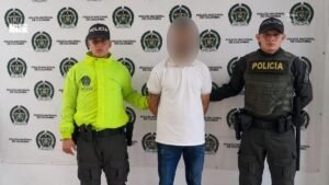 Un papá fue capturado por presuntamente violentar sexualmente a sus hijas menores de 14 años en Titiribí