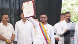 Laverde asume la Contraloría y anuncia ofensiva contra la corrupción